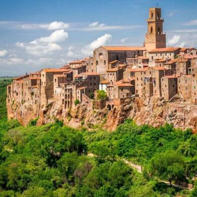 Pitigliano e le Vie delle Cave