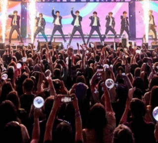 K-POP Crazy Party Show