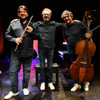 OLIVA & PiCello Bros.