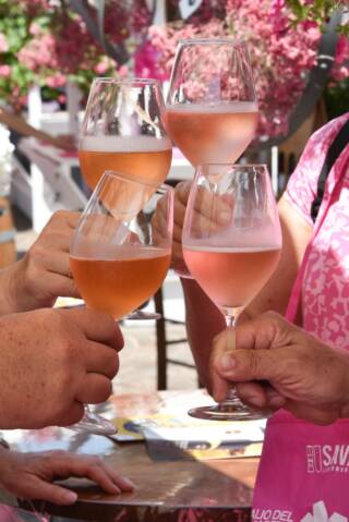 APERITIVO D’ESTATE – Festa a colori