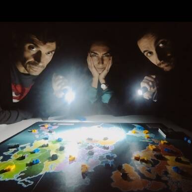 TUDEI – Venerdì 12 dicembre ore 20.45