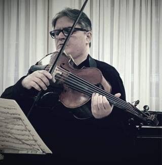 Incanto e Passione . violoncello da spalla, cembalo e pianoforte