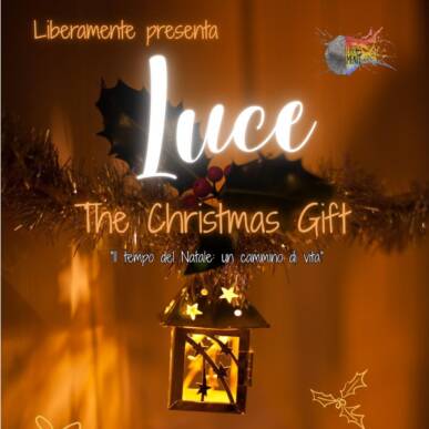 Luce The Christmas Gift