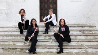 FROM CLASSICS TO JAZZ The Amazing Sound of 4 Flutes