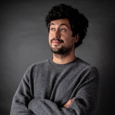 Xhuliano Dule in “Remuntada”