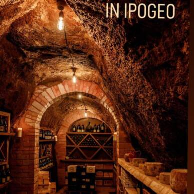 CANDLELIGHT WINE TASTING IN A ROMAN CAVE – copia