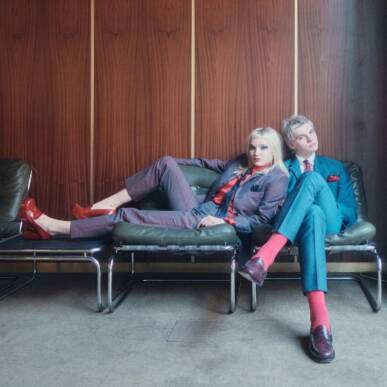 the MOLOTOVS live in PISA – Caracol