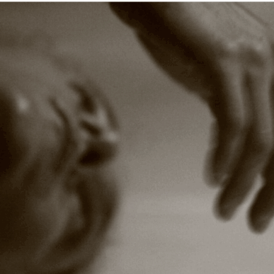 (UN)TUNING STRINGS [PART I]